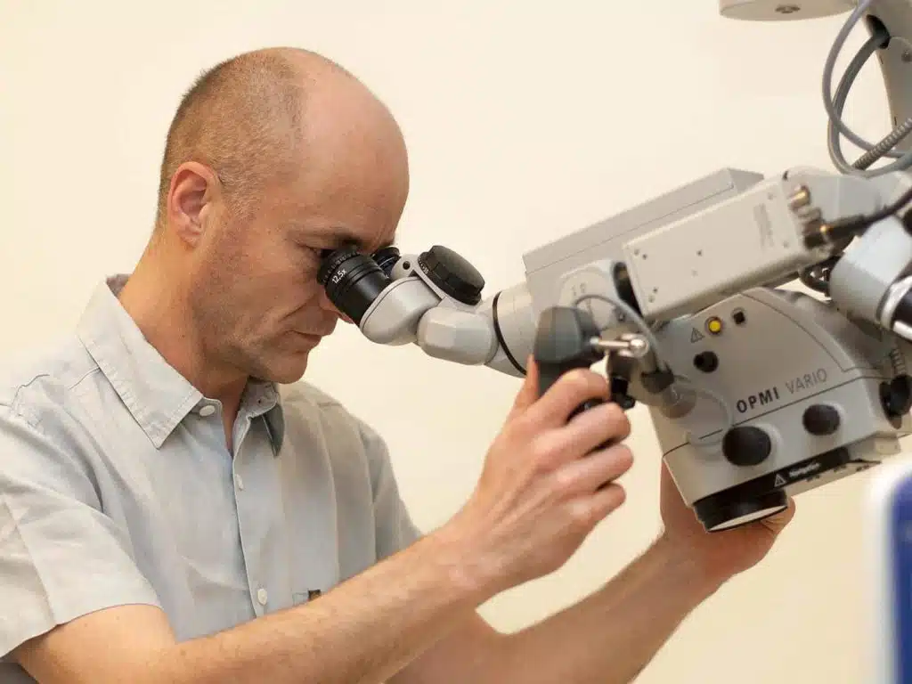 Mikrochirurgie